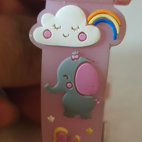 🦋10/$20🦋 Jnew Silver/Pink Elephant Girl's Watch - Picture 4 of 6